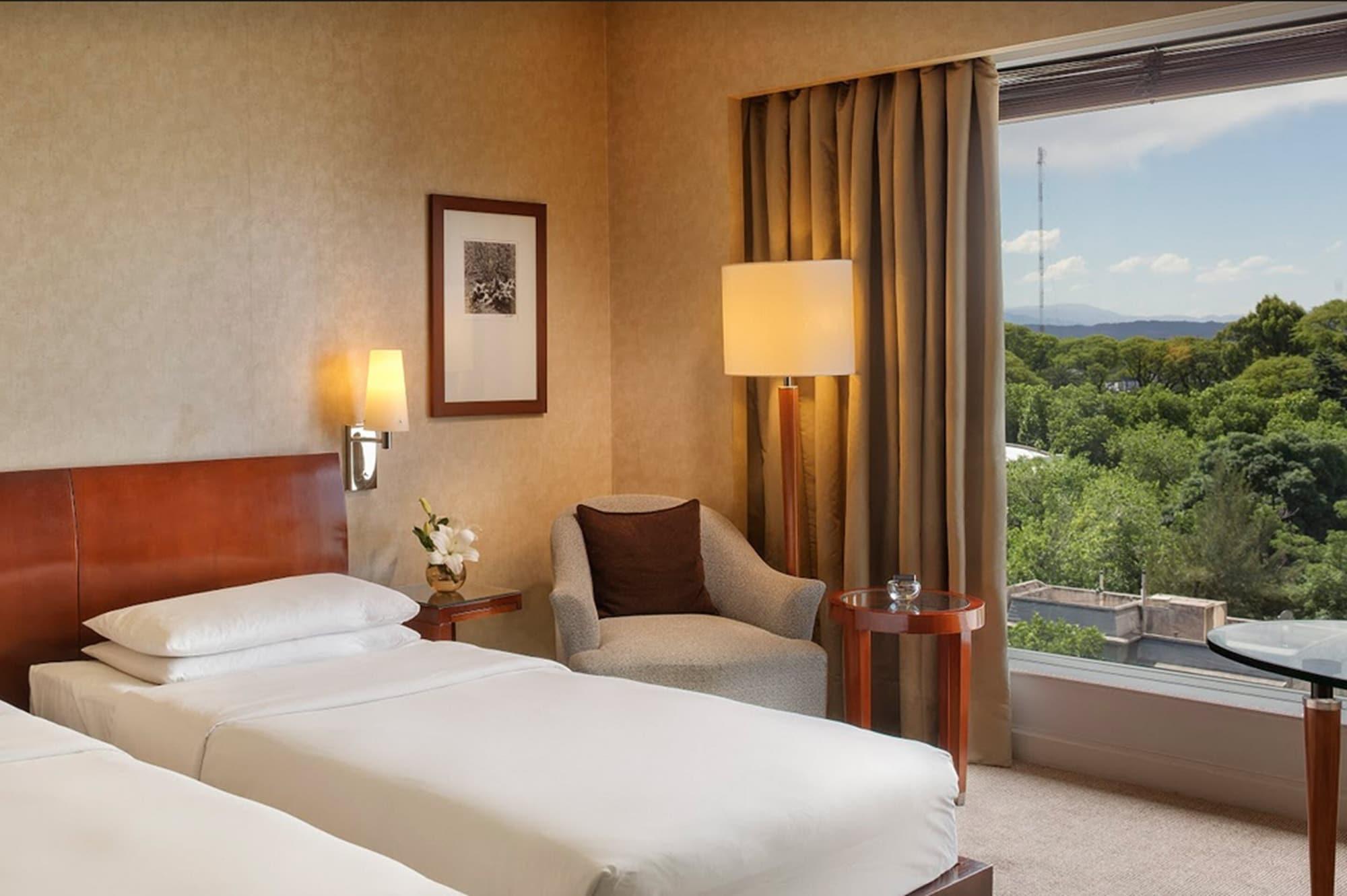 Park Hyatt Mendoza Hotel, Casino & Spa Exterior foto A room at the hotel