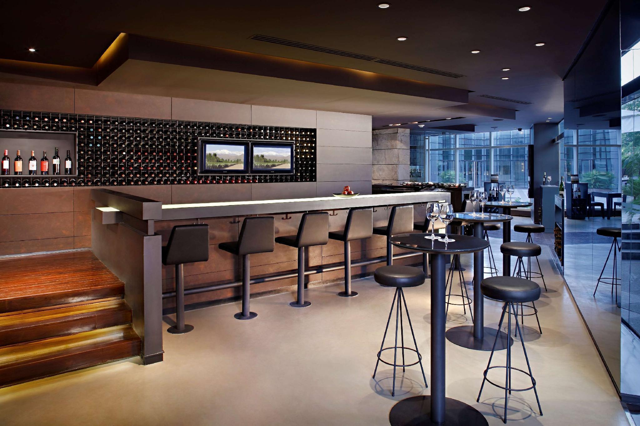 Park Hyatt Mendoza Hotel, Casino & Spa Exterior foto The bar at the lounge